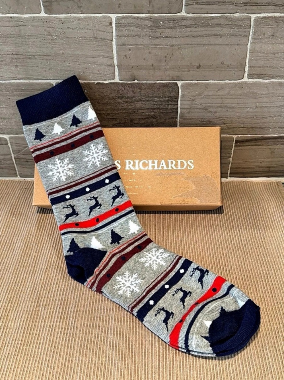 Charles Richards Men's Holiday Reindeer Snowflake Cotton Crew Socks New in Box